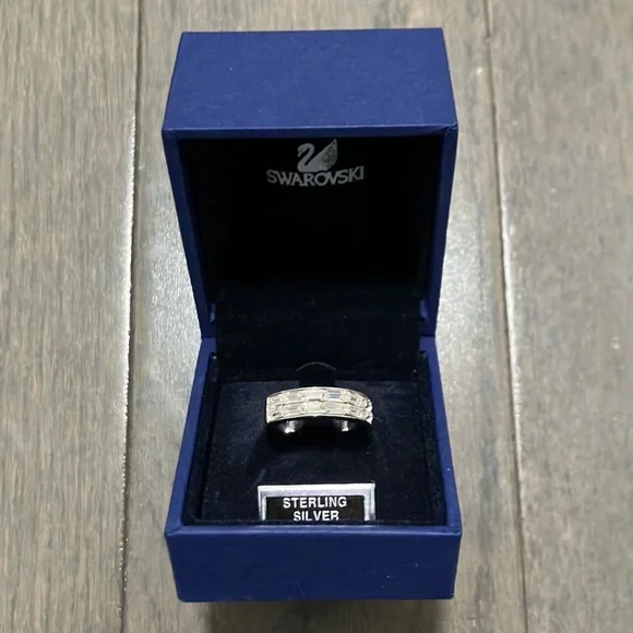 Y2K Vintage Swarovski Crystal Sterling Silver Ring Size 5 - Picture 1 of 11